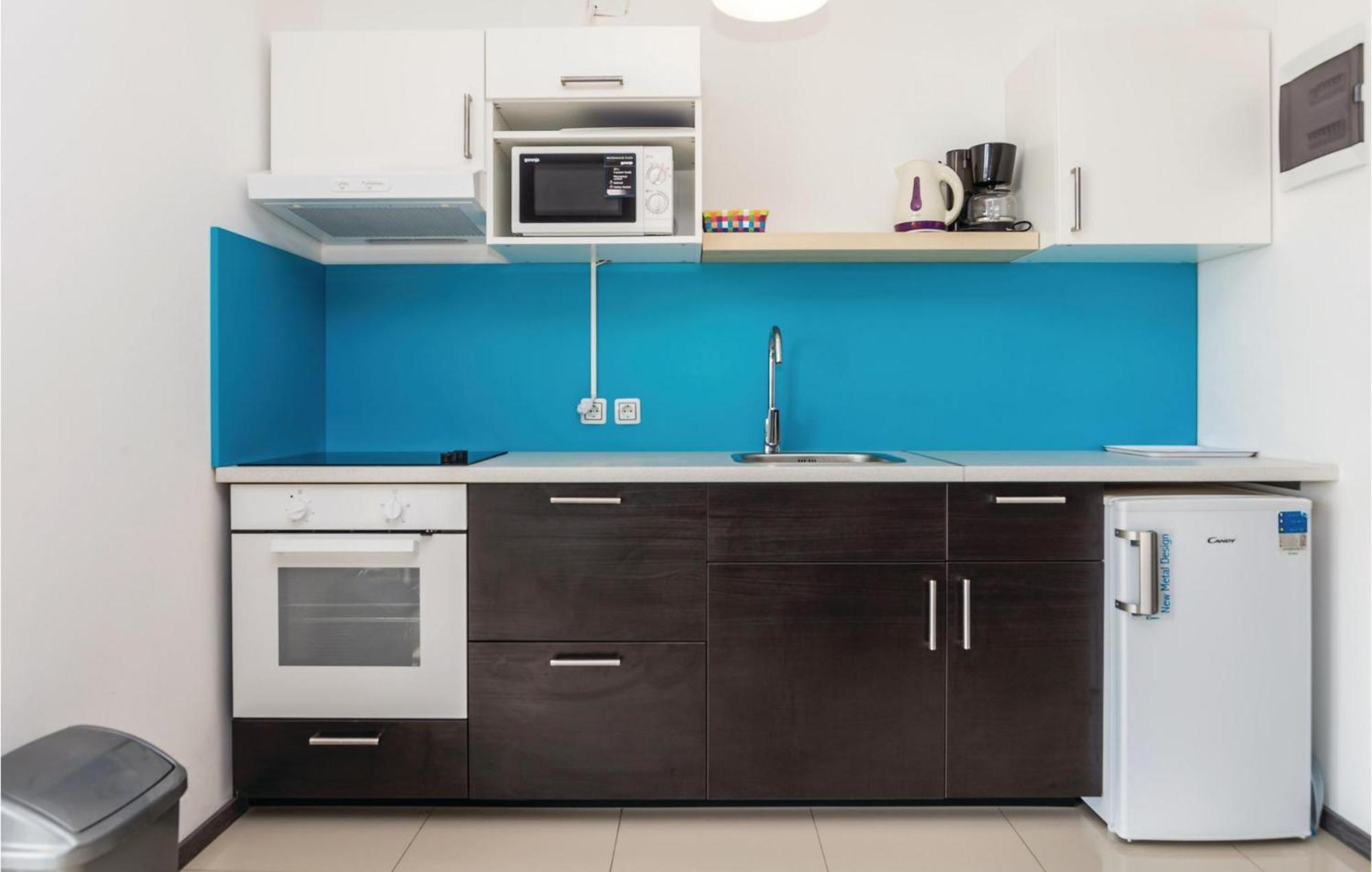 Nice Apartment In Mandre With Wifi Zewnętrze zdjęcie